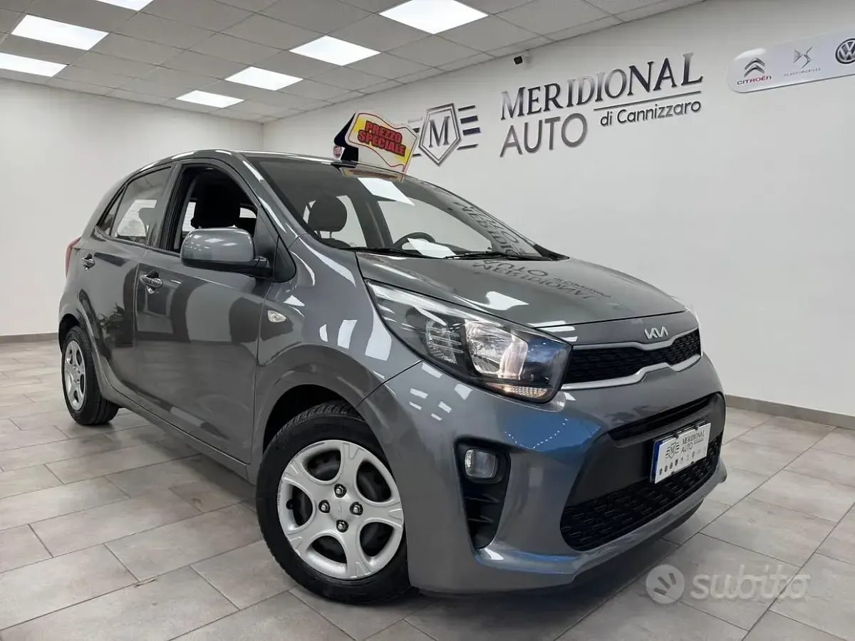 Usata Kia Picanto Style 67 CV (49 kW) 2022 Grigio Utilitaria