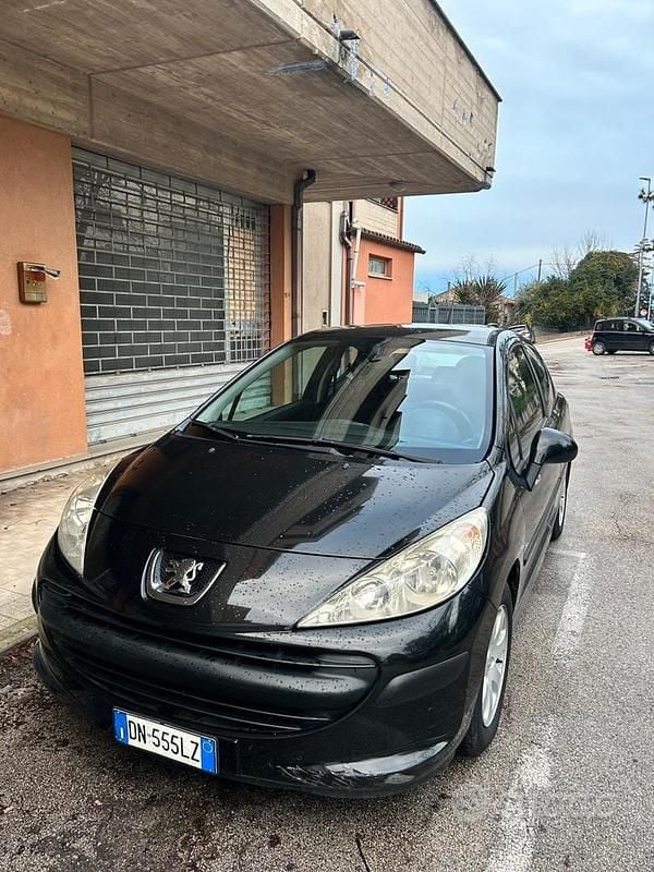 Usata Peugeot 207 2008 Nero Berlina