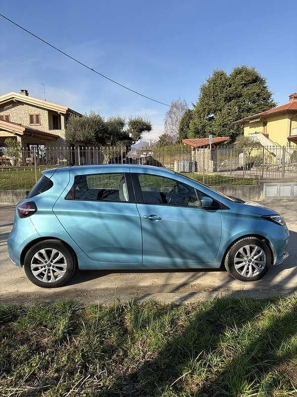 Usata Renault Zoe Zen 80 kW (109 CV) 2020 Blu/azzurro Utilitaria