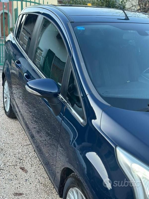 Usata Ford B-MAX Titanium 90 CV (66 kW) 2012 Blu Monovolume