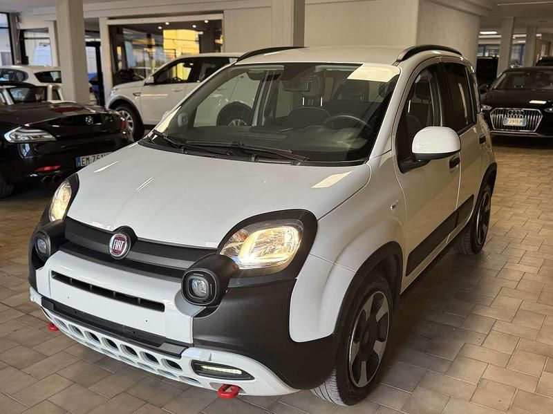 Usata Fiat Panda Cross Cross 69 CV (50 kW) 2023 Bianco Utilitaria