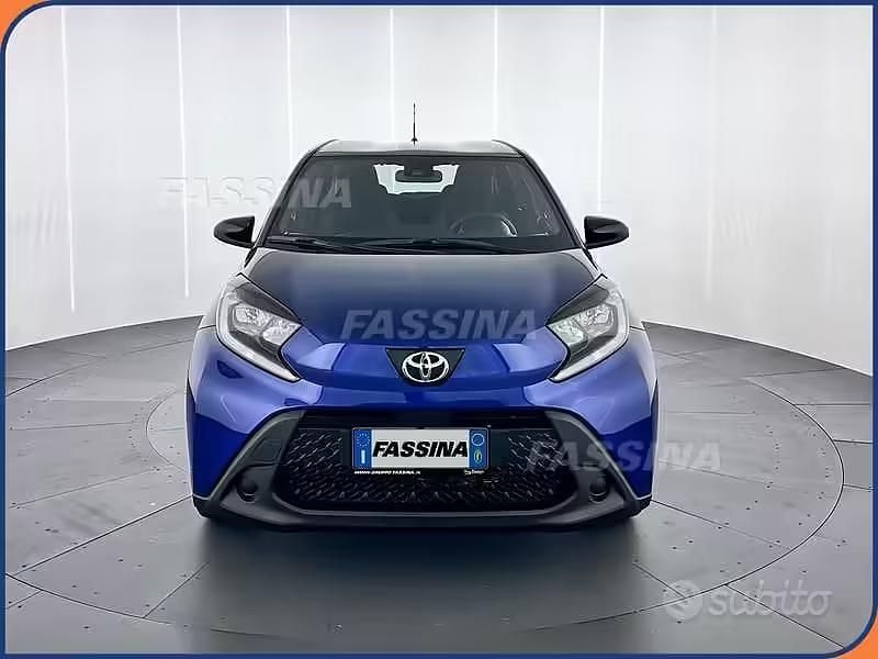 Nuova Toyota Aygo X Active 72 CV (52 kW) 2025 Blu SUV