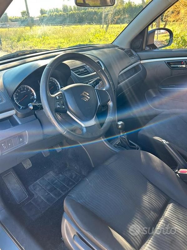 Second-hand Suzuki Swift 94 CP (69 kW) 2013 Berlinǎ