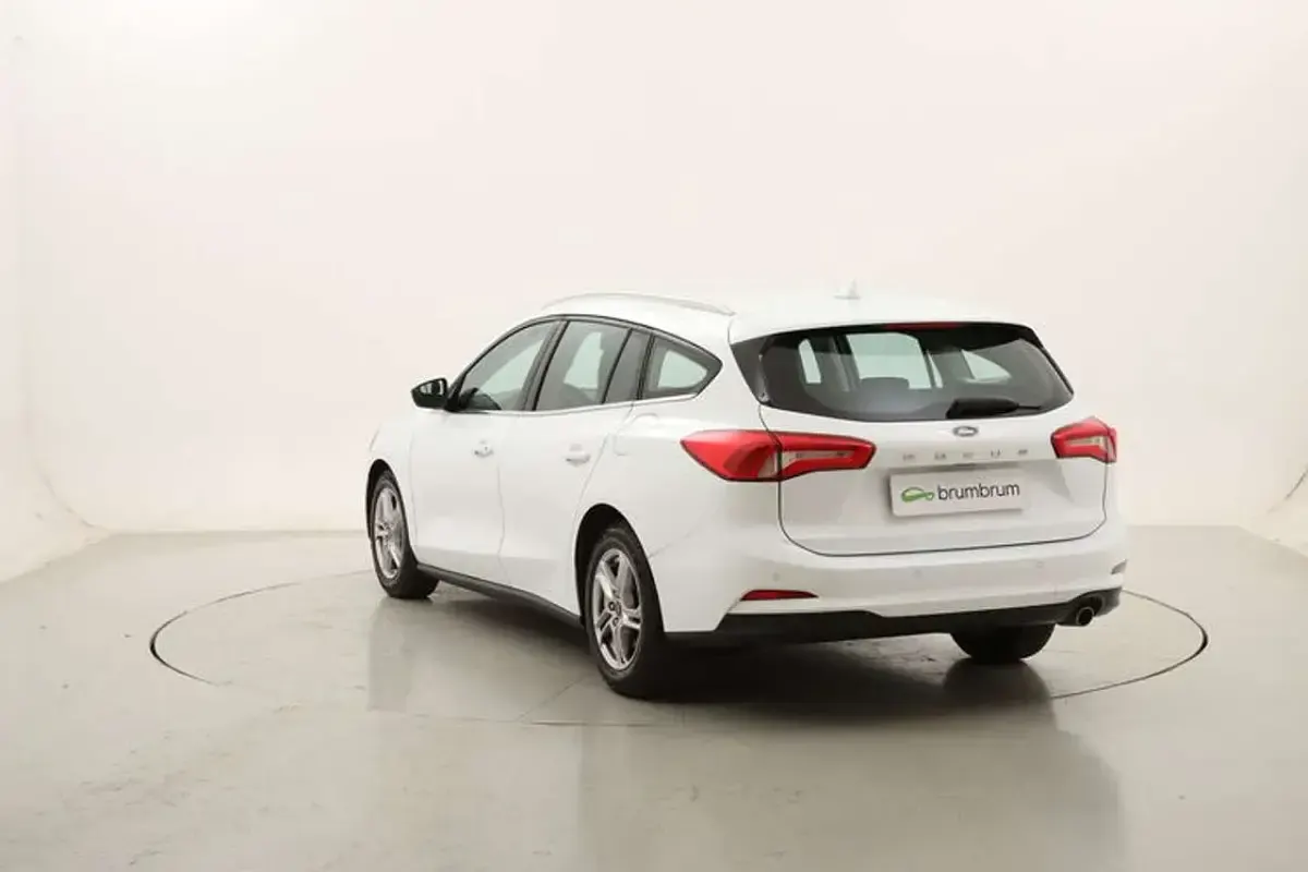 Usata Ford Focus Business Edition 120 CV (88 kW) 2019 Bianco Station wagon