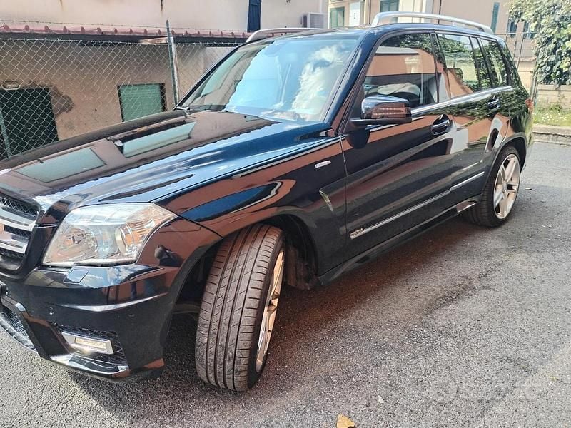 Usata Mercedes GLK200 Premium 143 CV (105 kW) 2011 Nero SUV