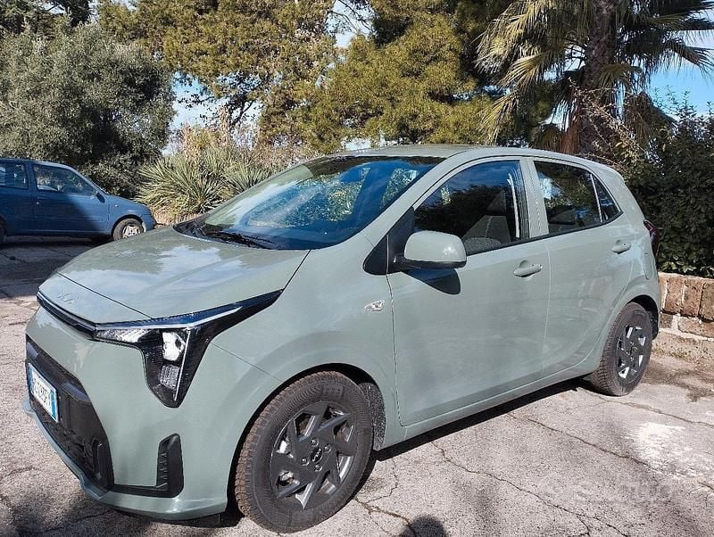 Nuova Kia Picanto Urban 68 CV (50 kW) 2025 Verde Utilitaria