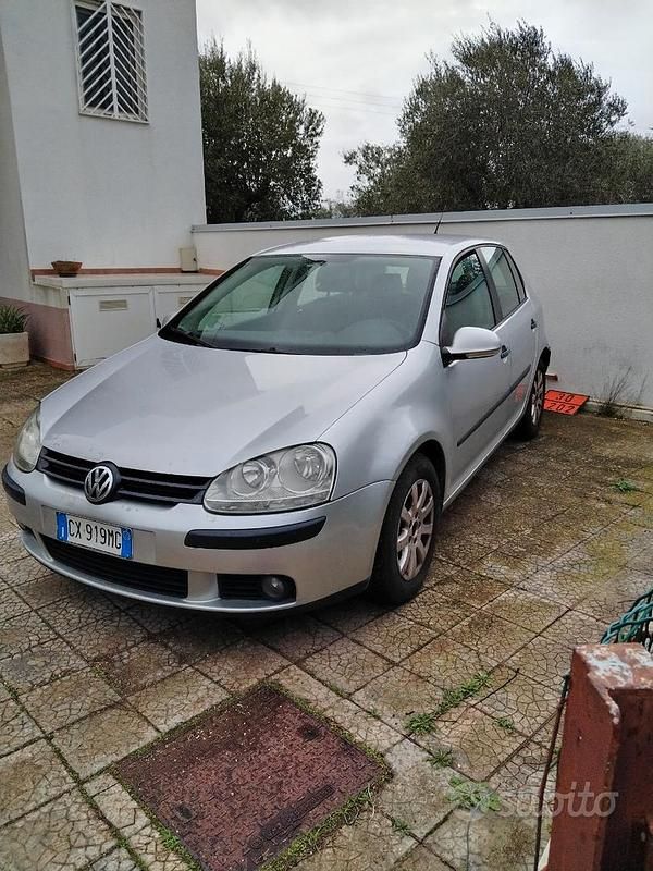 Usata VW Golf IV 2005 Grigio Berlina