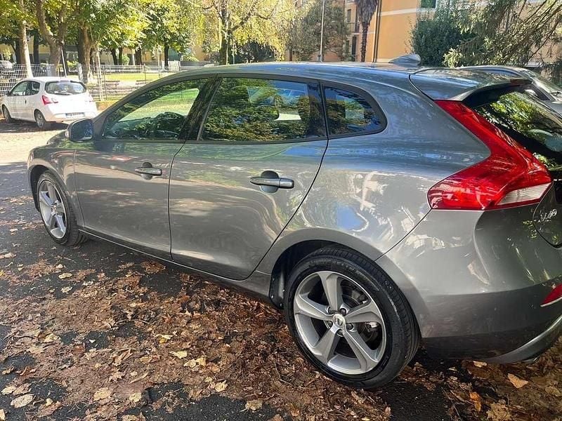 Usata Volvo V40 116 CV (85 kW) 2016 Station wagon