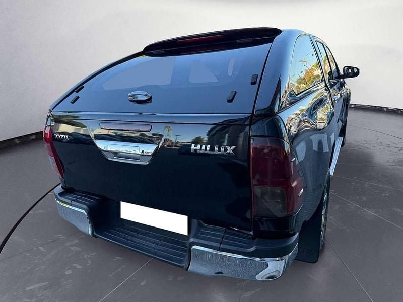 Usata Toyota HiLux Executive 150 CV (110 kW) 2017 Nero Pick-up