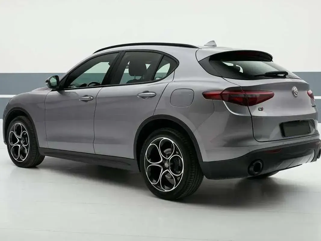 Usata Alfa Romeo Stelvio 280 CV (205 kW) 2019 Grigio SUV