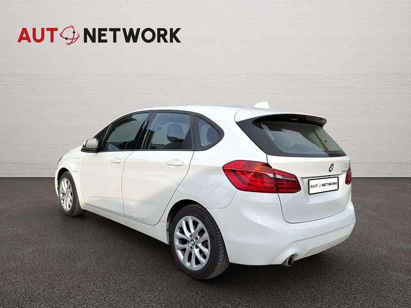 Usata BMW 225 Active Tourer iPerformance 125 CV (91 kW) 2021 Bianco Monovolume