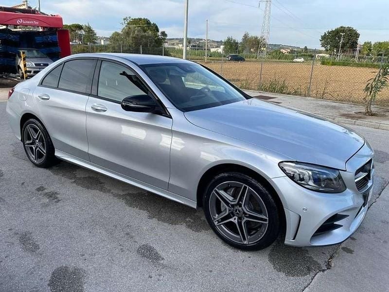 Usata Mercedes C220 Premium 194 CV (142 kW) 2019 Argento Berlina