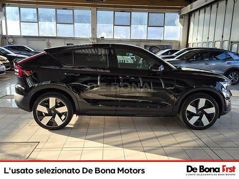Usata Volvo C40 300 kW (408 CV) 2022 Nero SUV