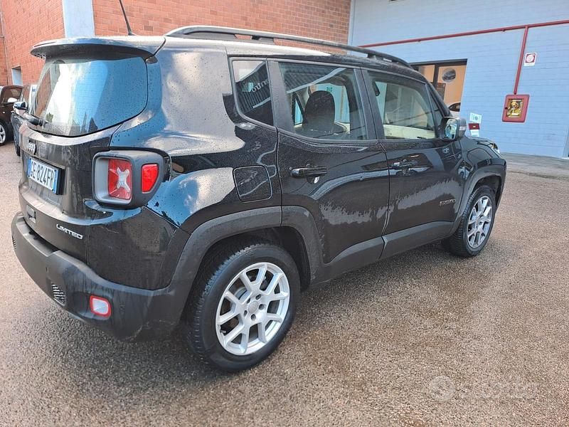 Usata Jeep Renegade Limited 130 CV (95 kW) 2021 Nero SUV