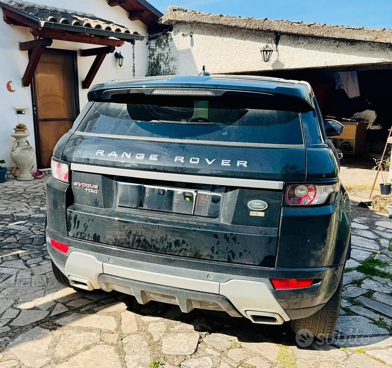 Usata Land Rover Range Rover evoque Pure 150 CV (110 kW) 2015 Nero SUV