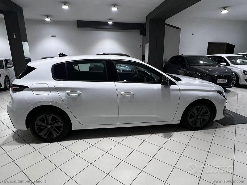 Usata Peugeot 308 Allure 131 CV (96 kW) 2022 Bianco Berlina