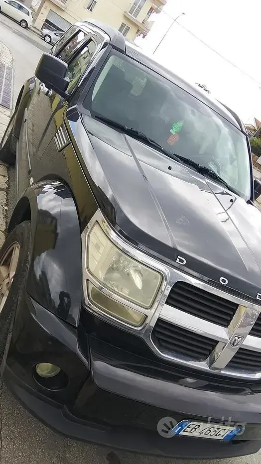 Usata Dodge Nitro 177 CV (130 kW) 2010 Nero SUV