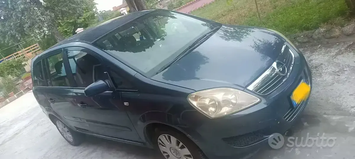 Usata Opel Zafira 94 CV (69 kW) 2009 Bluazzurro Monovolume