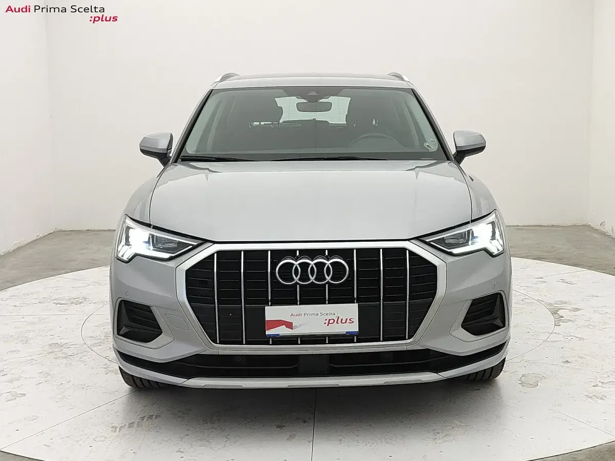 Usata Audi Q3 Advanced Plus 150 CV (110 kW) 2022 Argento floret metallizzato SUV