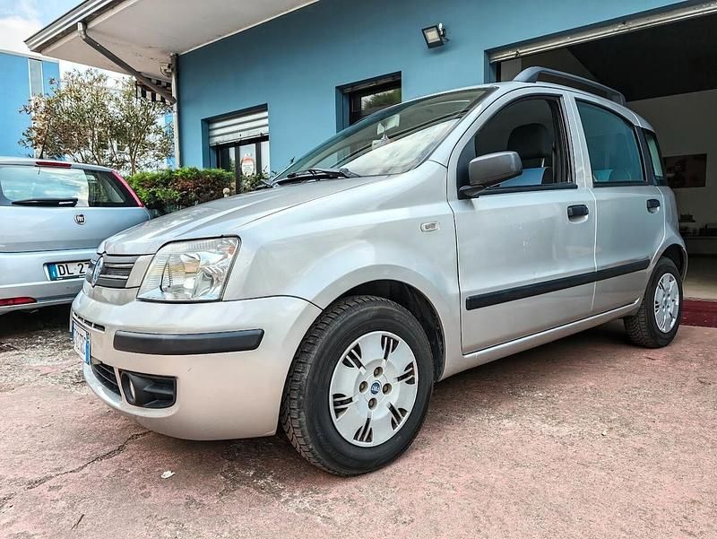 Usata Fiat Panda Dynamic 59 CV (43 kW) 2007 Argento Utilitaria