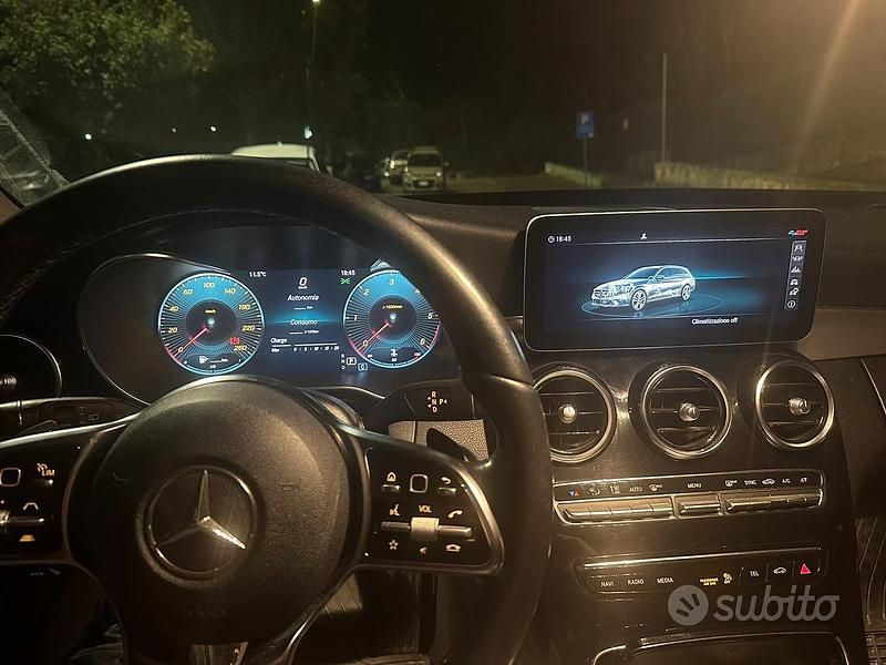 Usata Mercedes C220 AMG 194 CV (142 kW) 2019 Grigio Station wagon