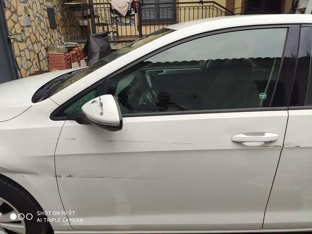 Usata VW Golf VII Highline 110 CV (80 kW) 2014 Berlina