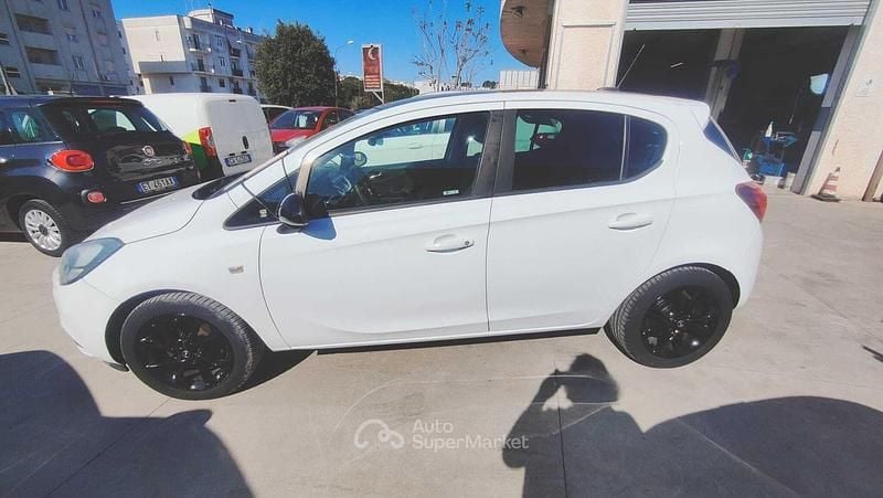 Usata Opel Corsa 90 CV (66 kW) 2017 Bianco Utilitaria