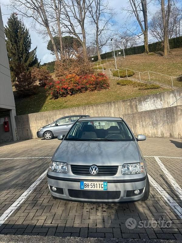 Usata VW Polo 75 CV (55 kW) 2000 Grigio Utilitaria