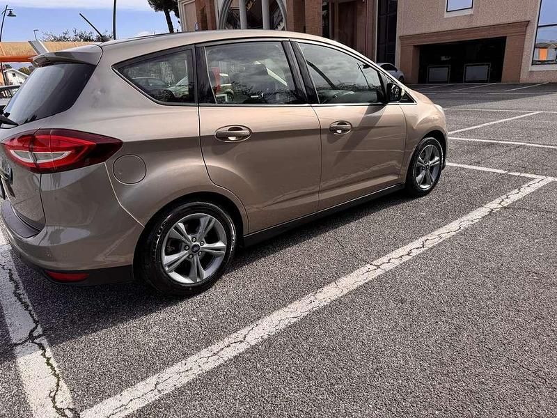 Usata Ford C-MAX Titanium S 120 CV (88 kW) 2018 Monovolume