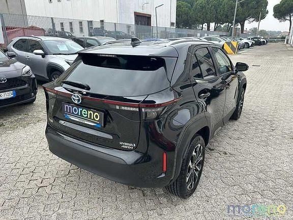 Usata Toyota Yaris Hybrid Trend 116 CV (85 kW) 2022 Nero Pick-up