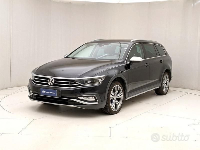Nero Usata 2021 VW Passat Alltrack Station wagon | 26.900 € (Ottimo prezzo) - Immagine 1/4
