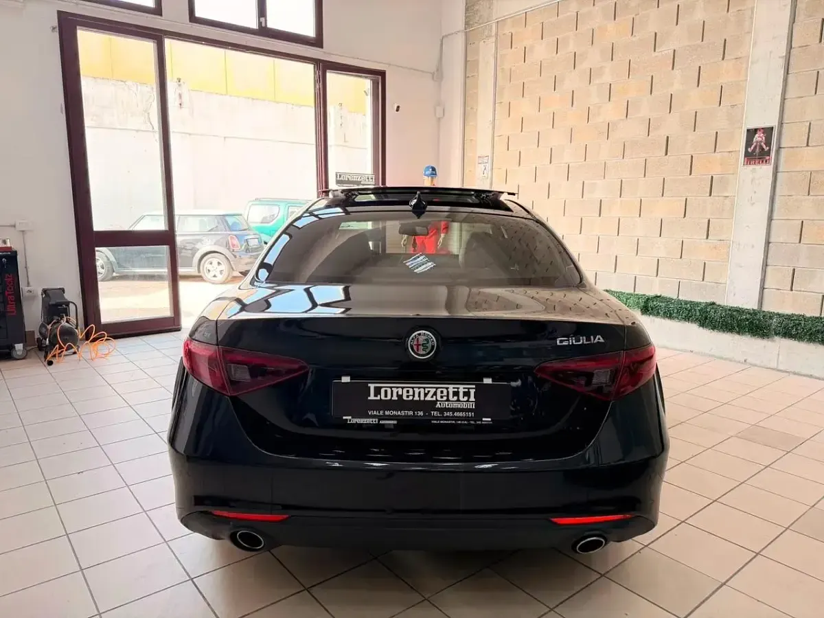 Usata Alfa Romeo Giulia Lusso 190 CV (139 kW) 2020 Nero Berlina
