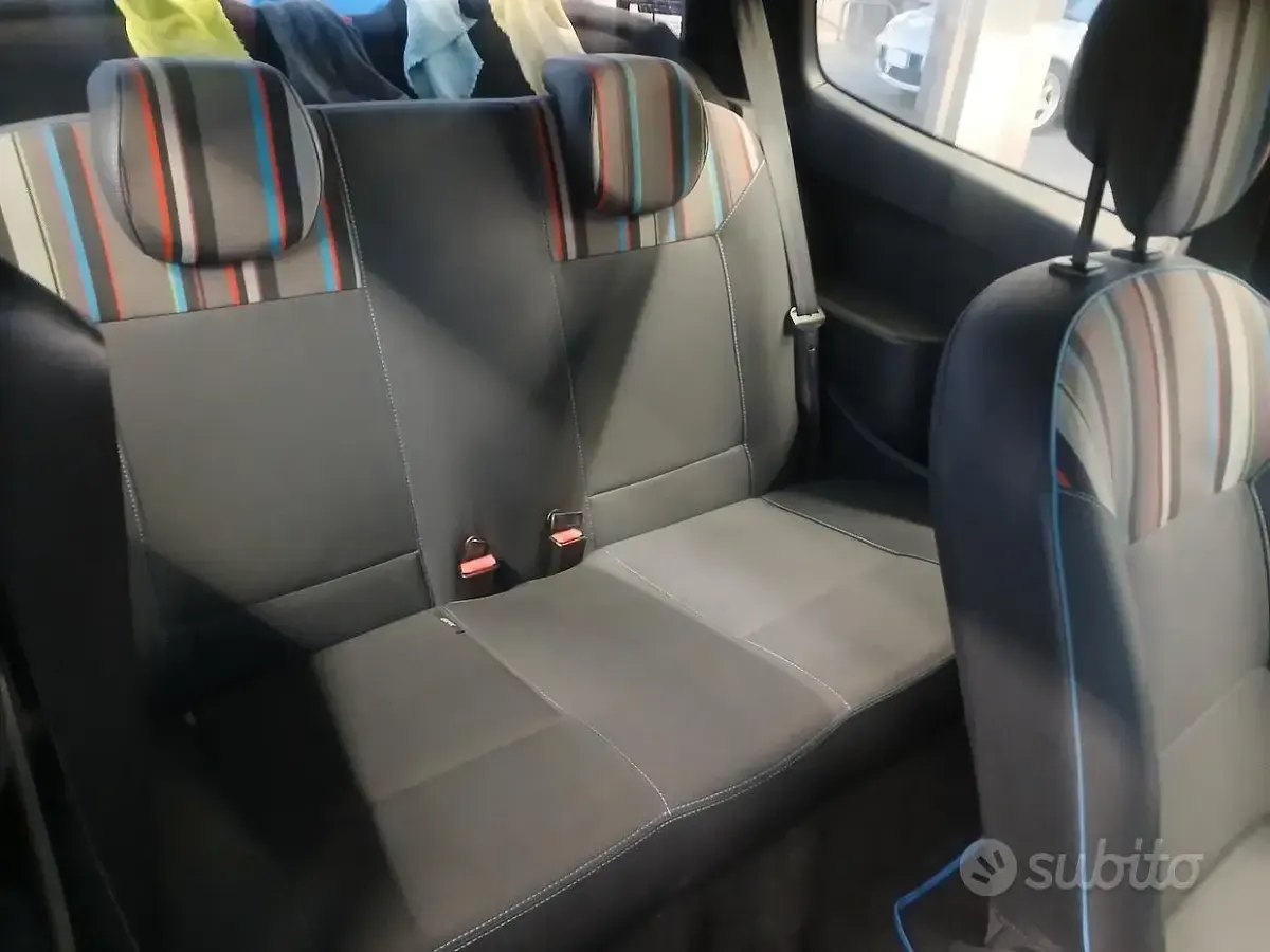 Usata Renault Twingo 75 CV (55 kW) 2013 Bianco Utilitaria