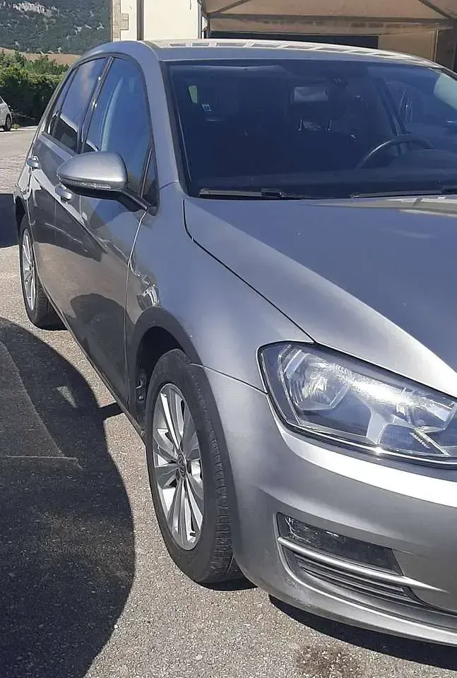 Usata VW Golf VII Comfortline 105 CV (77 kW) 2014 Grigio Berlina
