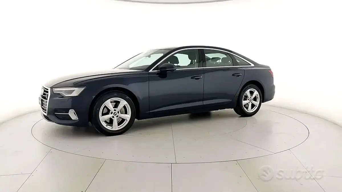 Usata Audi A6 204 CV (150 kW) 2022 Bluazzurro Berlina