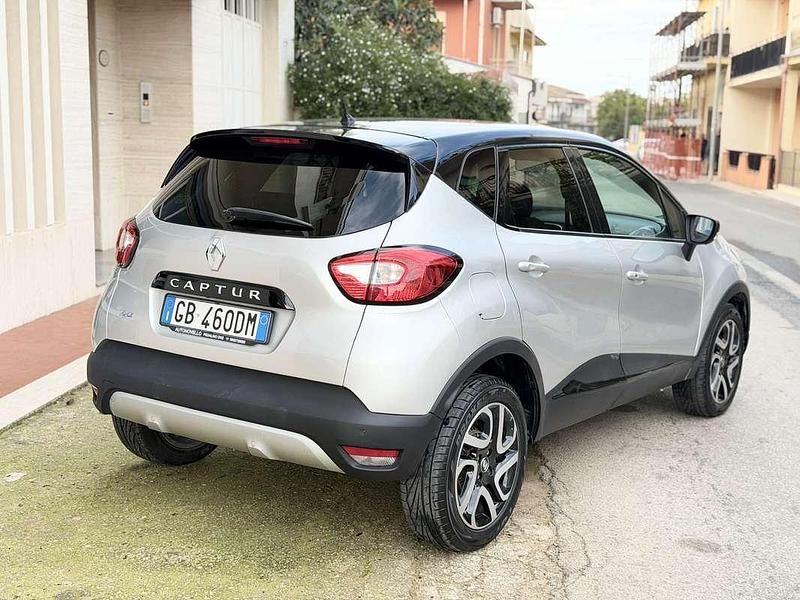 Usata Renault Captur 90 CV (66 kW) 2017 SUV