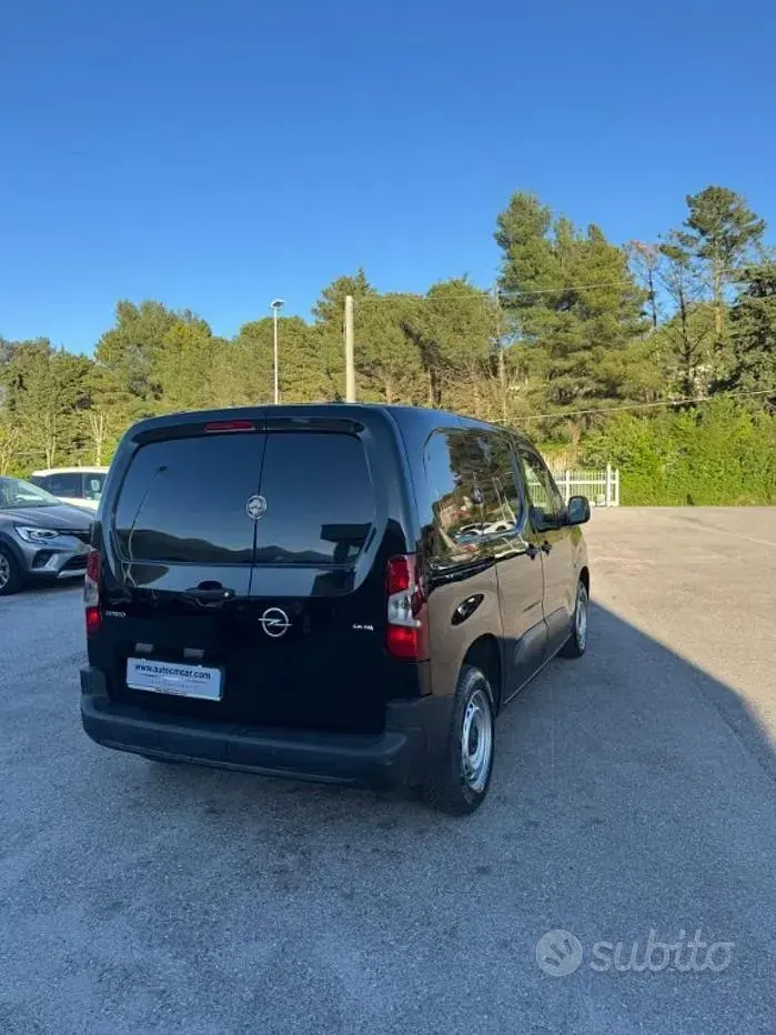 Gebraucht Opel Combo Edition 102 PS (75 kW) 2021 Schwarz Van / Kleinbus