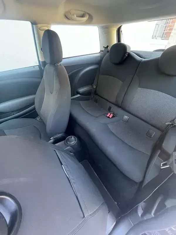 Usata Mini One D 90 CV (66 kW) 2011 Nero Utilitaria