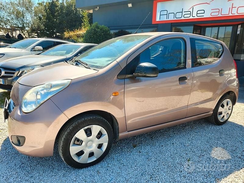 Second-hand Suzuki Alto 68 CP (50 kW) 2010 Maro Hatchback