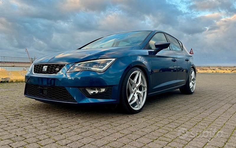 Usata Seat Leon FR 190 CV (139 kW) 2016 Berlina