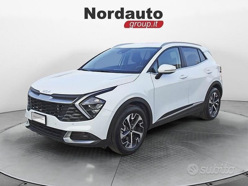 Usata Kia Sportage Style 136 CV (100 kW) 2023 Bianco SUV