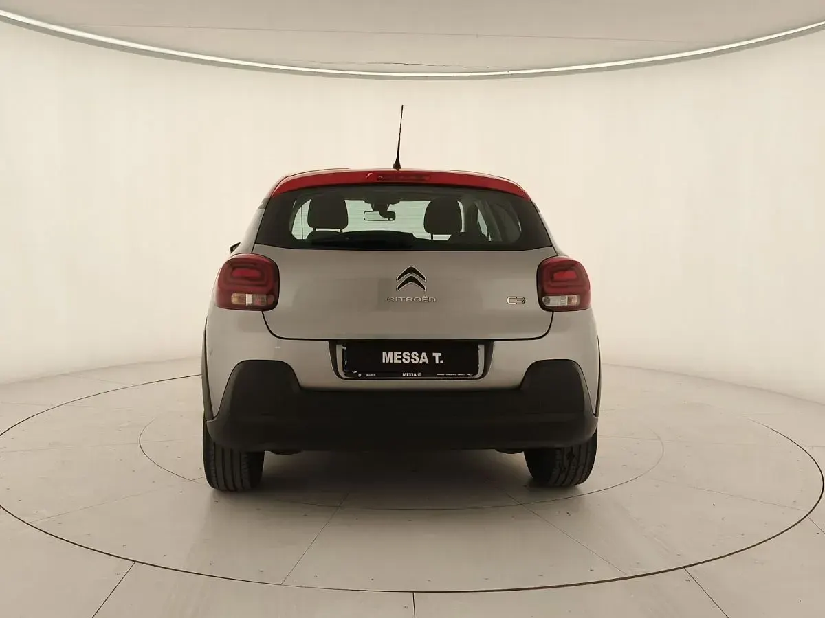 Usata Citroën C3 PureTech 83 CV (61 kW) 2022 Grigio chiaro Utilitaria