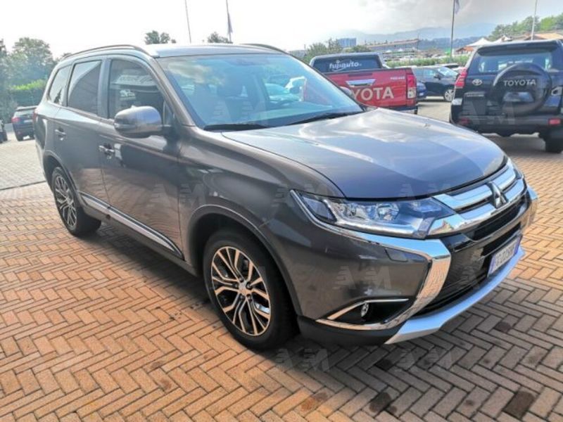 Usato 2017 Mitsubishi Outlander 2.3 Diesel 150 CV (21.900