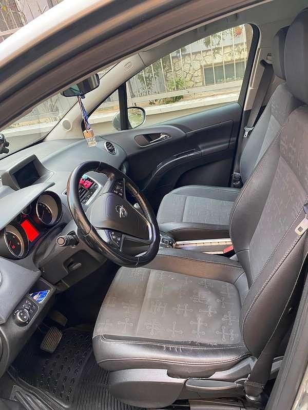 Usata Opel Meriva Cosmo 101 CV (74 kW) 2010 Grigio Monovolume