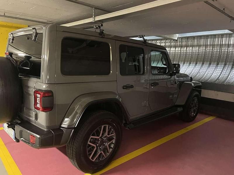 Usata Jeep Wrangler Sahara 272 CV (200 kW) 2022 Grigio SUV