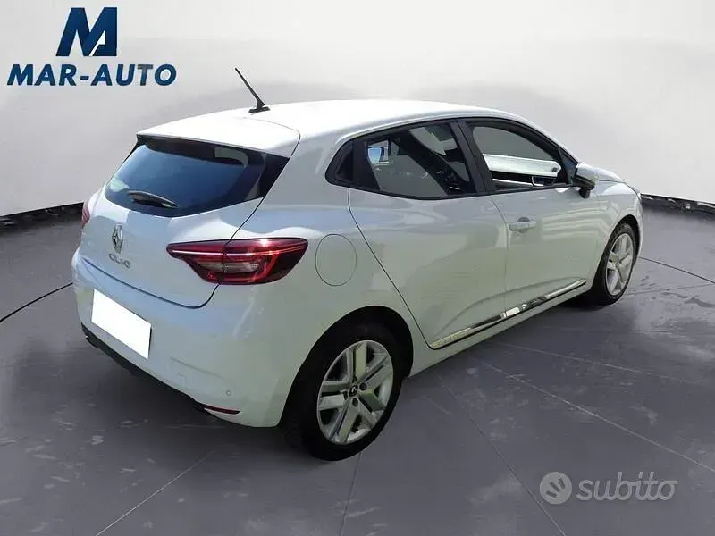 Usata Renault Clio V SE 72 CV (52 kW) 2020 Bianco Berlina