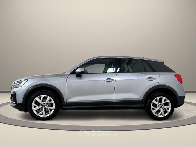 Usata Audi Q2 Advanced 150 CV (110 kW) 2023 Grigio / metallizzato SUV