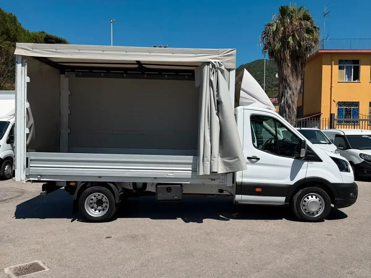 Usata Ford Transit 130 CV (95 kW) 2024 Bianco