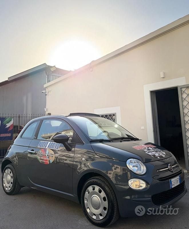 Usata Fiat 500C 69 CV (50 kW) 2022 Grigio Cabrio