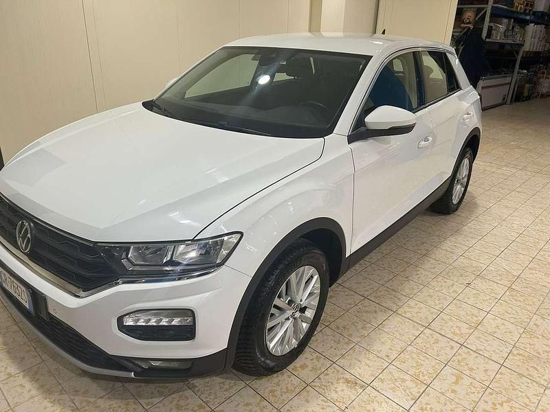 Usata VW T-Roc Business 110 CV (80 kW) 2021 Bianco SUV